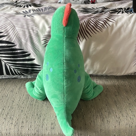 Pillow fort dinosaur stuffed animal - Picture 4 of 8